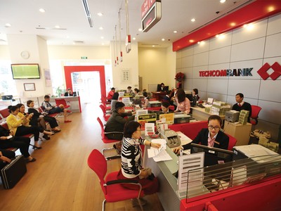Techcombank cán mốc lợi nhuận chục ngàn tỷ nhờ đâu?