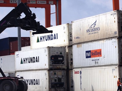 VNDIRECT dự báo tăng trưởng xuất khẩu sẽ chững lại trong năm 2019