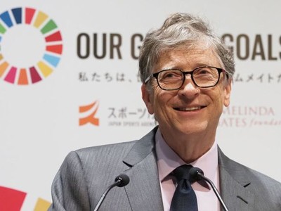 Tỷ phú Bill Gates hiện đang sở hữu khối tài sản trị giá 100 tỷ USD.