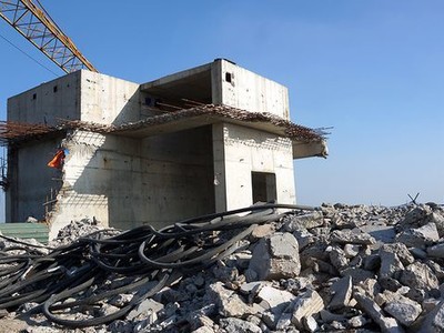 Hà Nội xử lý hàng chục công trình xây dựng sai phạm trong thời gian qua.