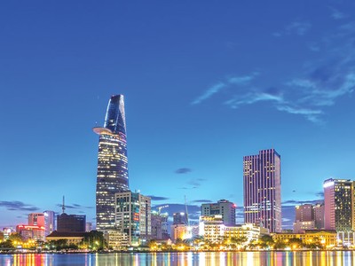 Tạo sức ép cho kinh tế thị trường phát triển
