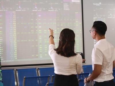 Điều quan trọng níu giữ khách hàng là chất lượng dịch vụ và những trải nghiệm đầu tư mà công ty chứng khoán mang lại