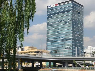 REE dự chi 149 tỷ đồng thâu tóm Cấp thoát nước Khánh Hòa