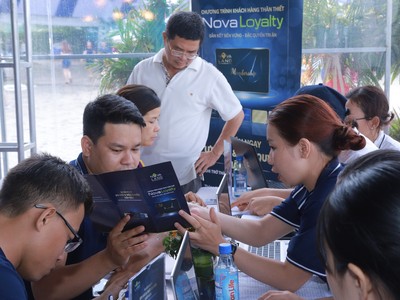 Với thông điệp “Gắn kết bền vững - Đặc quyền tri ân”, chương trình NOVALOYALTY không chỉ mang lại nhiều đặc quyền hấp dẫn cùng những phần quà có giá trị, mà còn là cơ hội để Novaland tạo nên giá trị gia tăng bền vững cho hơn 250.000 khách hàng của mình.