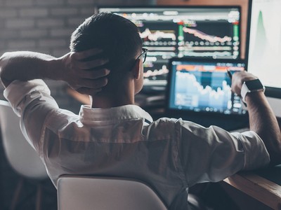 Quỹ ngoại cũng không… dễ lãi 