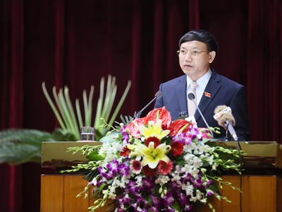 Ủy ban Thường vụ Quốc hội phê chuẩn đồng chí Nguyễn Xuân Ký giữ chức Chủ tịch HĐND tỉnh Quảng Ninh, nhiệm kỳ 2016 - 2021.