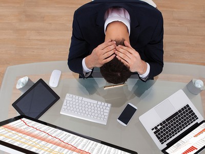 Thanh khoản thấp, “ông lớn” chứng khoán cũng “méo mặt”