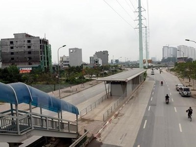 Một điểm nhà chờ xe buýt. (Ảnh minh họa. Nguyễn Văn Cảnh/TTXVN).