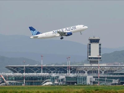 Hãng hàng không lớn thứ hai của Pháp đệ đơn phá sản