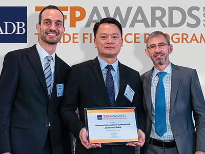 VIB nhận giải “Ngân hàng hàng đầu về tài trợ thương mại cho SME”