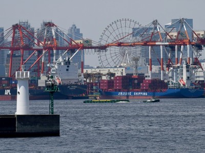 Xuất khẩu của Nhật Bản trong tháng 9 giảm 5,2% so với cùng kỳ năm ngoái, do các mặt hàng xuất khẩu chủ chốt sang Mỹ, Hàn Quốc giảm mạnh. Ảnh: AFP.