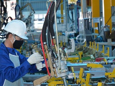 Sản xuất công nghiệp 10 tháng tăng 9,5% so với cùng kỳ