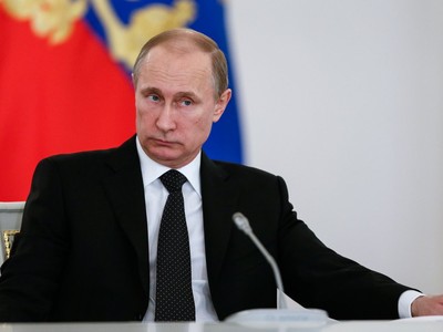 Công bố hồ sơ của Tổng thống Putin thời làm điệp viên KGB