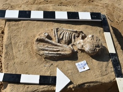 Một phần của ngôi mộ được phát lộ. (Nguồn: egypttoday.com/).