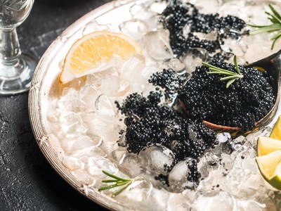 Trứng cá tầm - món ăn chỉ dành cho giới siêu giàu