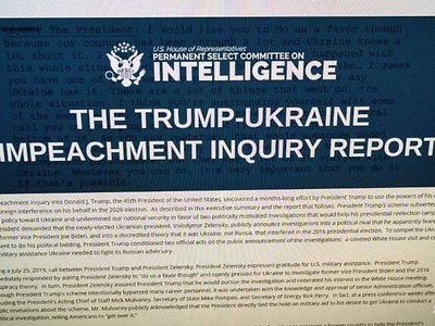 Báo cáo điều tra luận tội Trump – Ukraine của Ủy ban Tình báo Hạ viện. Ảnh: AFP.