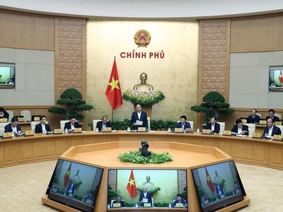 Thủ tướng Nguyễn Xuân Phúc phát biểu khai mạc Phiên họp Chính phủ thường kỳ tháng 11 năm 2019. (Ảnh: Thống Nhất/TTXVN)