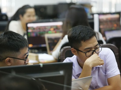 Lãi suất cao, vì sao trái phiếu Đạt Phương vẫn ế?