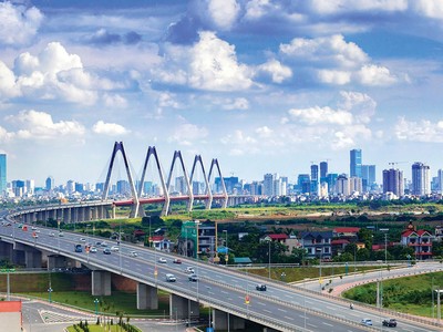 Động lực tăng trưởng dài hạn đến từ khu vực kinh tế tư nhân cần nhiều cải thiện hơn.