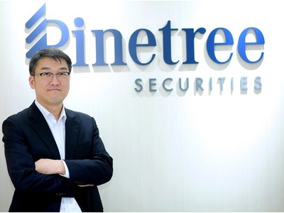 Ông Lee Jun Huyk, Tổng giám đốc Pinetree Securites.