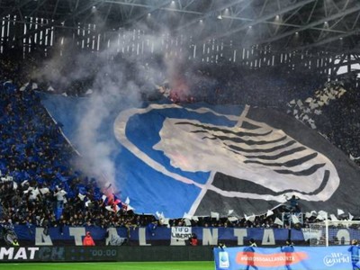 Lượng lớn khán giả theo dõi Champions League trên khắp Châu Âu là nguy cơ lớn lây lan dịch COVID-19 nguy hiểm. (Ảnh: Getty Images).