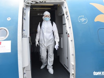 Toàn bộ phi hành đoàn chuyến bay VN0054 London - Hà Nội âm tính với Covid-19.