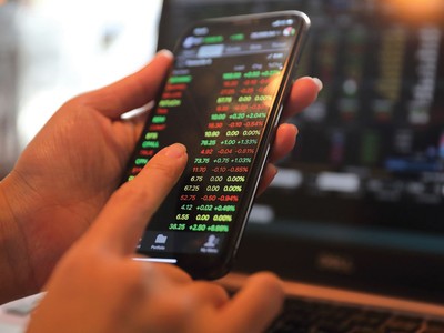 Công nghệ hỗ trợ môi giới làm việc ở nhà