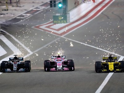 Cả ba chặng đầu tiên của mùa giải F1 năm nay đều phải hoãn vì Covid-19