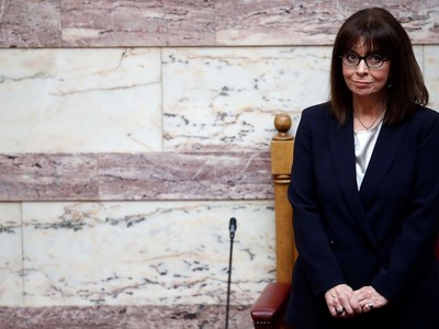 Bà Katerina Sakellaropoulou tại lễ tuyên thệ nhậm chức Tổng thống Hy Lạp trước Quốc hội ở Athens ngày 13/3/2020. (Ảnh: AFP/ TTXVN)
.