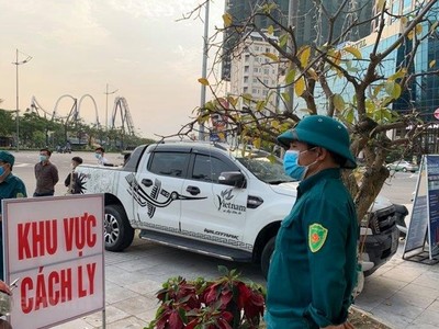 Khu vực cách ly nhiều người tại Khách sạn Bưu điện, tỉnh Quảng Ninh. (Ảnh: Thuỳ Giang/Vietnam+).