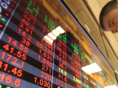 “Tủ thuốc” chống suy giảm quá đà trên thị trường chứng khoán