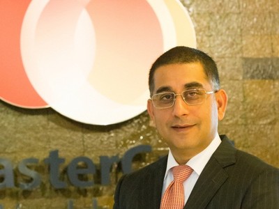 Việt Nam sẽ sớm trở thành quốc gia không sử dụng tiền mặt