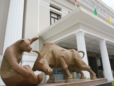 TTCK sắp có hệ thống công bố thông tin 1 cửa