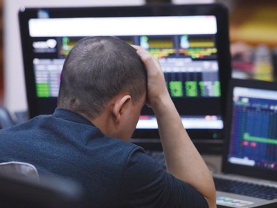 Dòng tiền trong nước: Băn khoăn sức bền