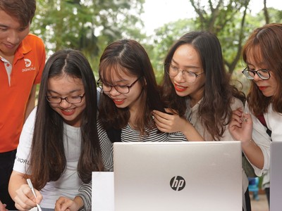 Trên thị trường, cứ 3 laptop được bán ra thì có 1 laptop do DGW phân phối.