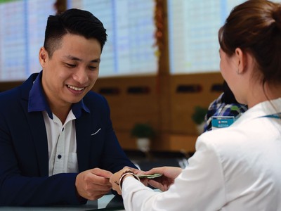 Nới tín dụng vào chứng khoán không dễ