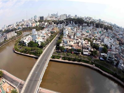 Kênh Nhiêu Lộc-Thị Nghè. (Ảnh: Mạnh Linh - TTXVN).