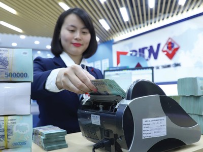 Các ngân hàng đã có đợt giảm tiếp lãi suất huy động trong tháng 7.