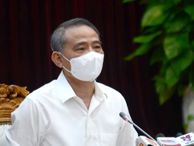 Bí thư Thành ủy Đà Nẵng Trương Quang Nghĩa phát biểu chỉ đạo cuộc họp. (Ảnh: Quốc Dũng/TTXVN).