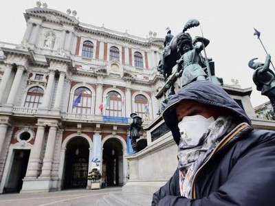 Với hơn 2,5 triệu ca mắc Covid-19, châu Âu vẫn là châu lục bị ảnh hưởng dịch bệnh tồi tệ nhất thế giới. Nguồn: Reuters.