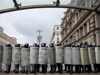 Cảnh sát Belarus được triển khai nhằm ngăn chặn người biểu tình quá khích tại thủ đô Minsk ngày 6/9/2020. (Ảnh: AFP/TTXVN).