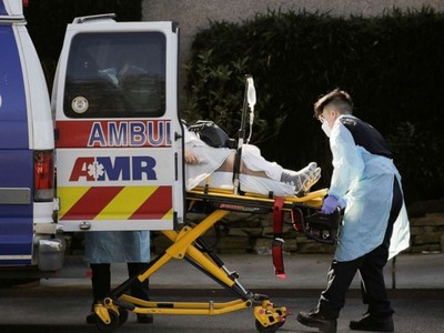 Thế giới tiến gần mốc 40 triệu ca mắc Covid-19. Ảnh: ABC News.