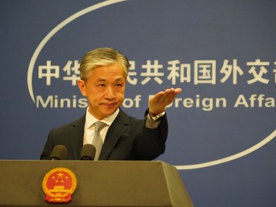 Người phát ngôn Bộ Ngoại giao Trung Quốc - Uông Văn Bân.