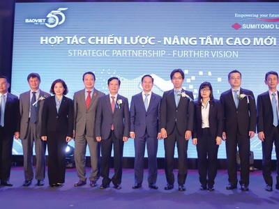 Sumitomo Life hiện nắm giữ 22,09% cổ phần của Tập đoàn Bảo Việt.