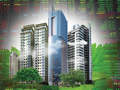 Nhóm ngành bất động sản có số lượng cổ phiếu áp đảo trên thị trường chứng khoán và phân hóa mạnh.