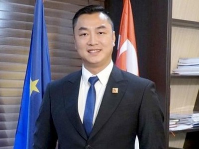 Ông Lê Khánh Trình.