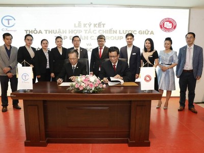 Lễ ký kết thỏa thuận hợp tác toàn diện giữa Tập đoàn C.T Group và Trường Đại học Ngoại Thương cơ sở II Thành phố Hồ Chí Minh.