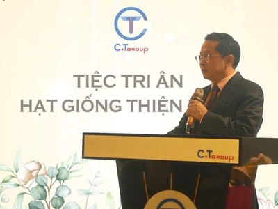 Phát biểu tại chương trình, ông Trần Kim Chung - Chủ tịch Tập đoàn C.T Group chia sẻ góc nhìn 3 chiều trong mối liên kết giữa 3 nhà: Nhà trường - Nhà phát triển nguồn nhân lực - Nhà đầu tư vào con người.
