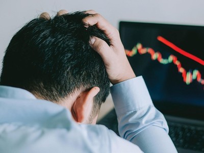 Doanh nghiệp công bố thông tin “nóng” sát ngày đại hội, cổ đông bức xúc