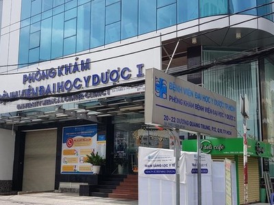 Phòng khám Bệnh viện Đại học Y Dược 1 đang bị tạm ngưng hoạt động vì có ca bệnh SARS-CoV-2 đến khám.